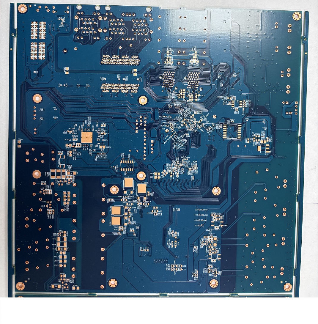 Advanced PCB Vendor & High Precision  Technology supplier PCB board