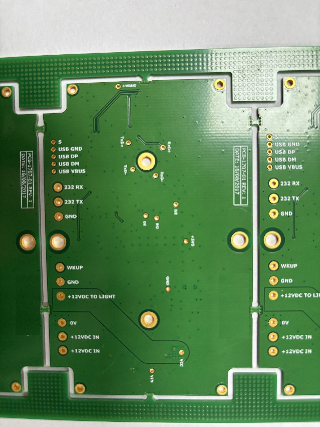 FR4  with high TG, low CTE, halogen-free, Hi-Speed and low loss specifications PCB
