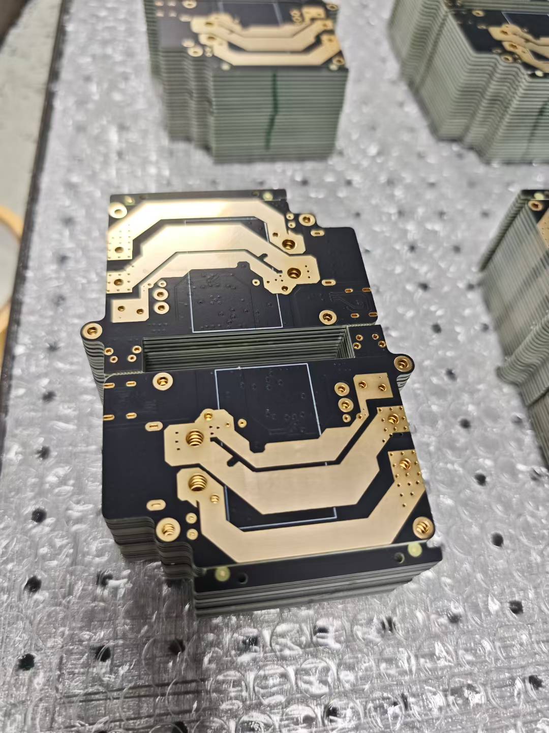Antenna PCB Half hole Printed Circuit Board Manufaturer Supllier